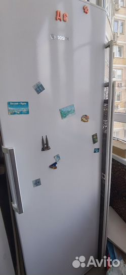 Морозильная камера Bosch GSN32V23RU