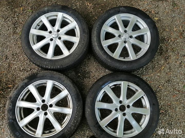 Боковые колеса