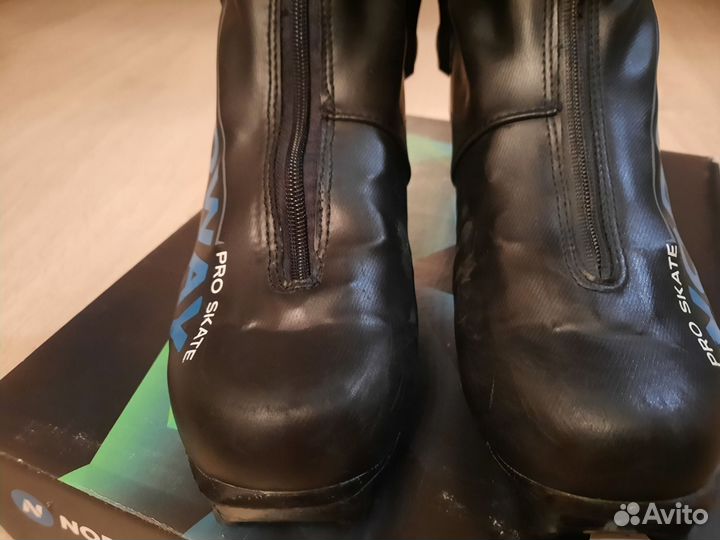 Лыжные ботинки коньковые NNN (26,5мм)