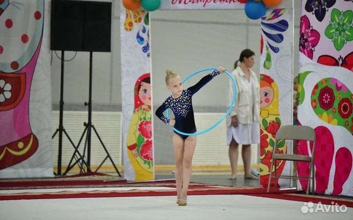 Продам купальник для художественной гимнастики