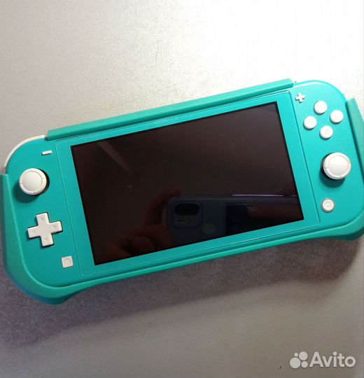 Nintendo switch lite (+в подарок чехол)