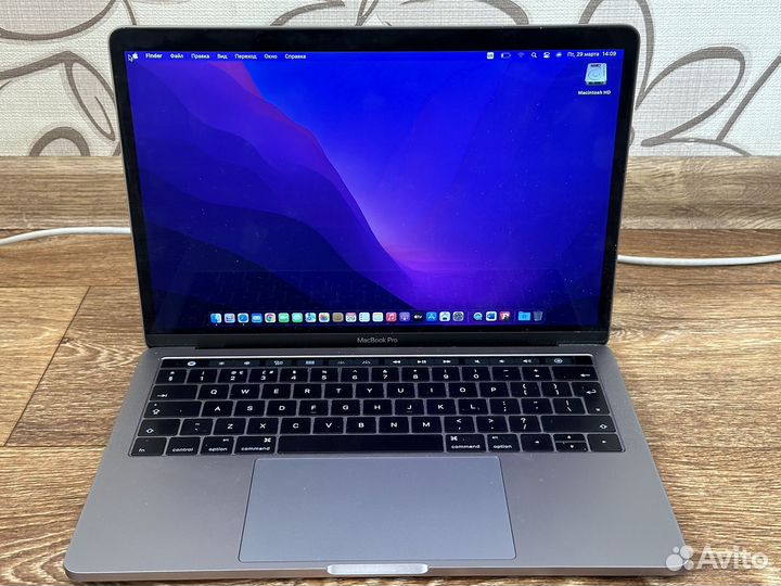 MacBook Pro 13 2016 Touch Bar i5/8/256gb