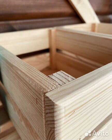 Ящик деревянный подарочный