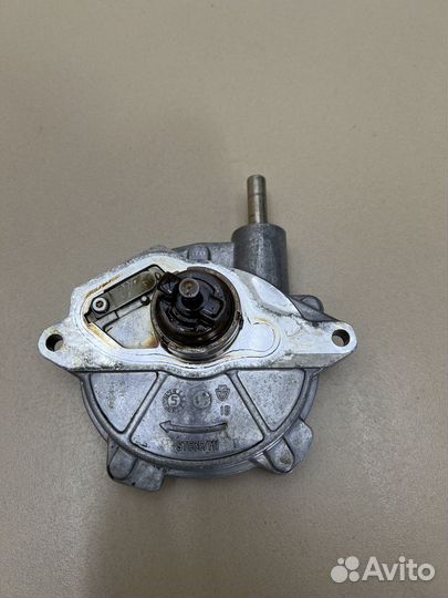 Вакуумный насос OM271 Mercedes W203