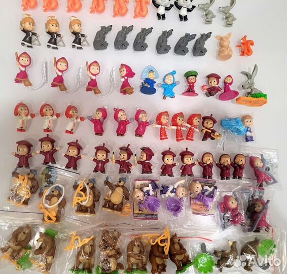 Киндер из мультфильма Маша и медведь