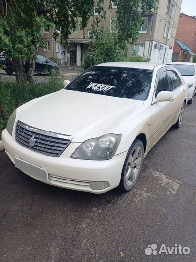 Toyota Crown 3.0 AT, 2005, 200 000 км