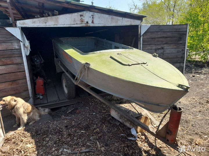 Лодка Прогресс 2м