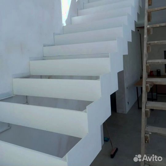 Лестница для дачи