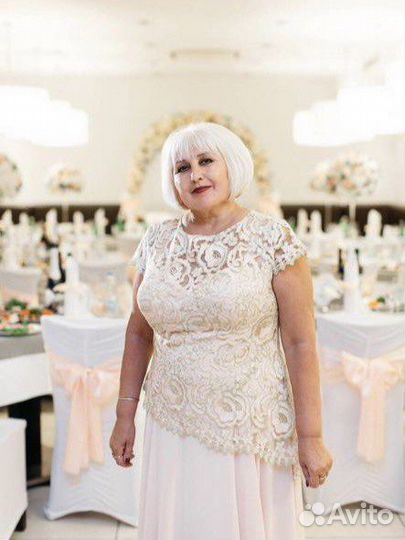 Вечернее платье