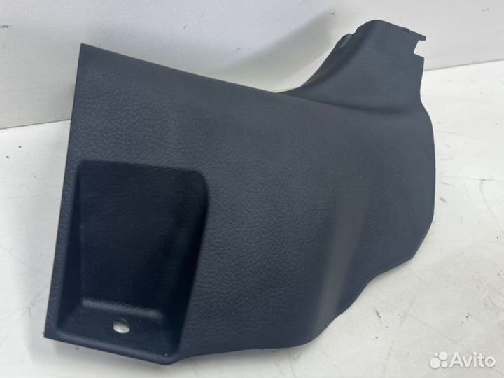 Накладка порога внутренняя передняя левая Toyota