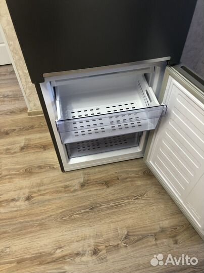 Холодильник новый Beko