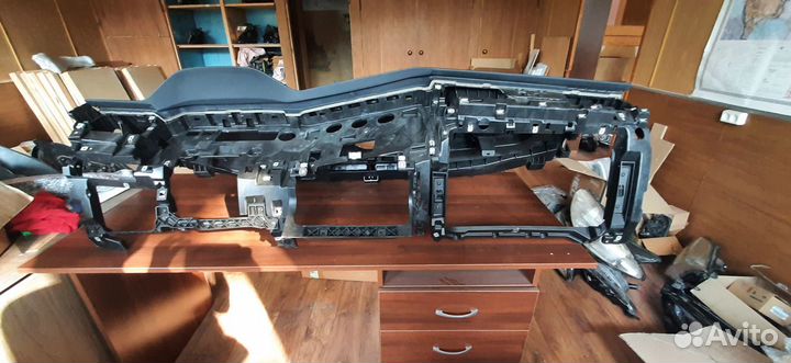 Панель приборов 