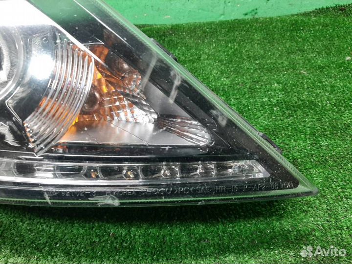 Фара правая ксенон KIA Sportage 3 (SL) 2012