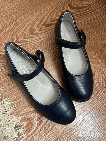 Туфли детские для девочки 30-31р