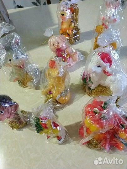 Свечи, новогодние подарки