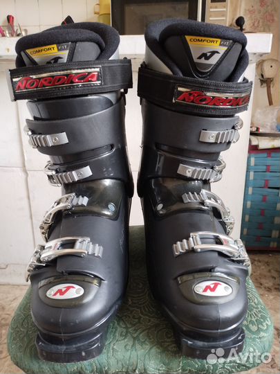 Горнолыжные ботинки nordica