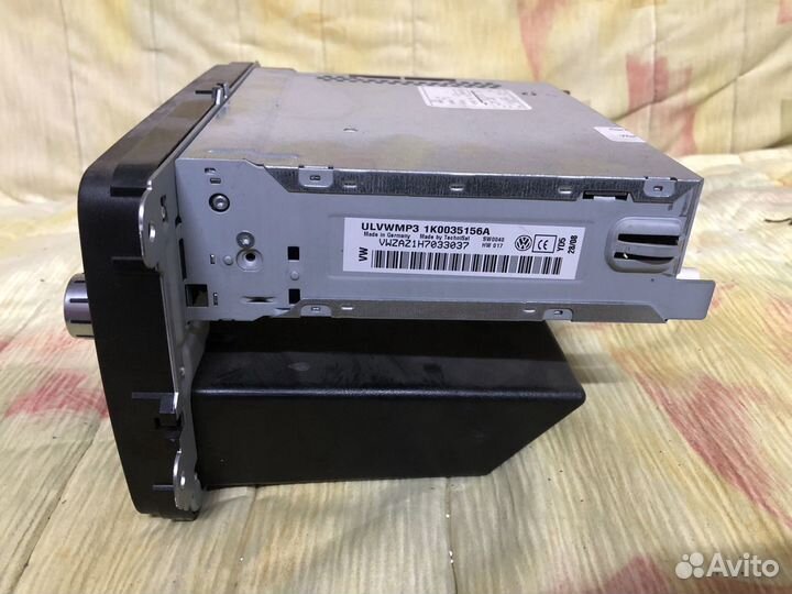 Магнитола на volkswagen golf 5