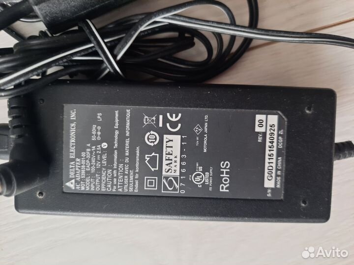 Блок питания delta 12v 2.5a