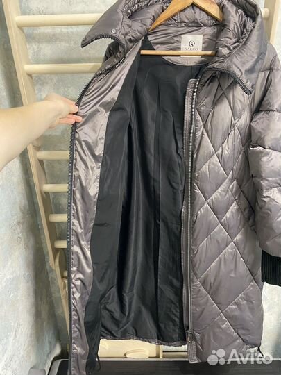 Зимняя куртка женская