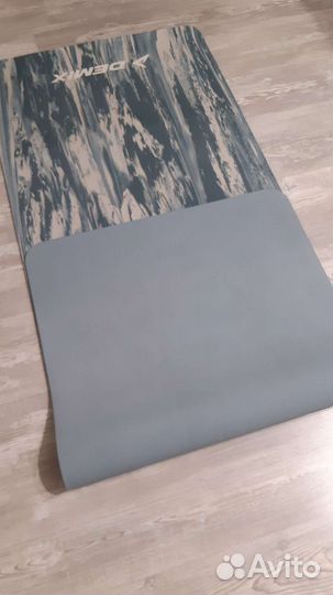 Коврик для йоги и фитнеса каучук б/у