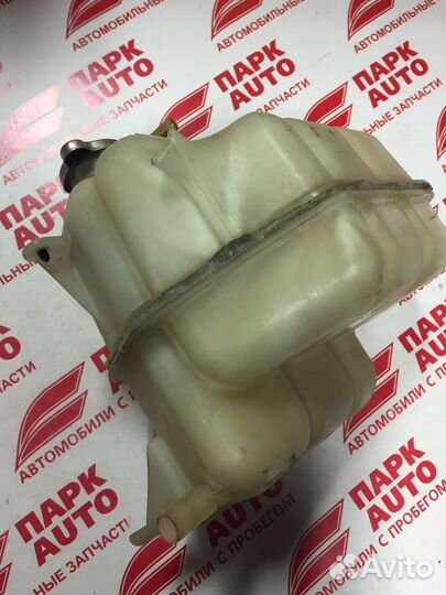 Расширительный бачок Nissan Navara D40 2005-2015