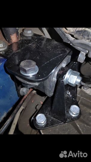 Усиленая опора двс Лада Веста