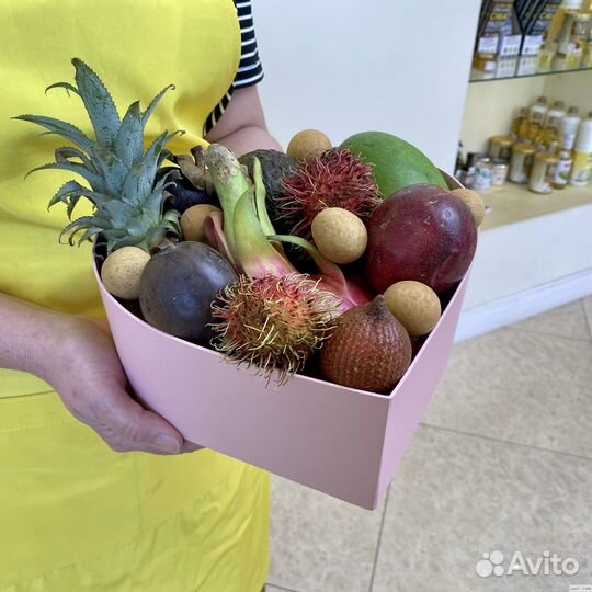 Фруктовая корзина в подарок