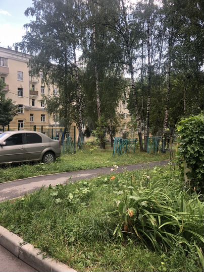 2-к. квартира, 60 м², 4/4 эт.