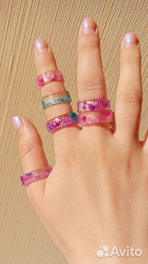 Кольца с цветной гипсофилой/эпоксидная смола