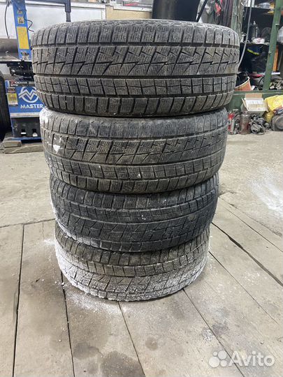 Goform Frozenero 225/45 R18