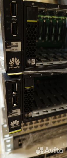 Huawei 2288H v5, 12 NVMe + 8 SAS