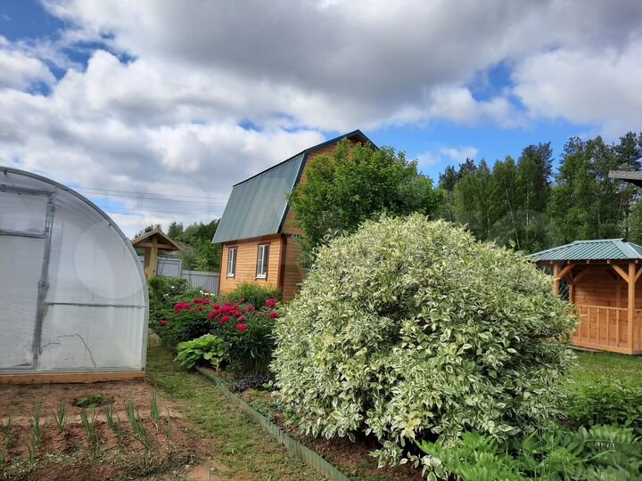 Дача 52 м² на участке 10 сот.