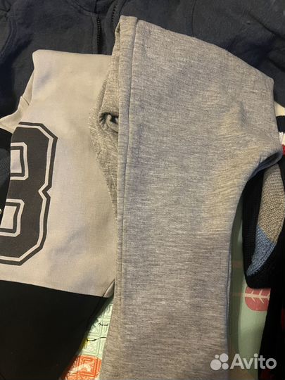 Вещи и игрушки для мальчика на 2 годика