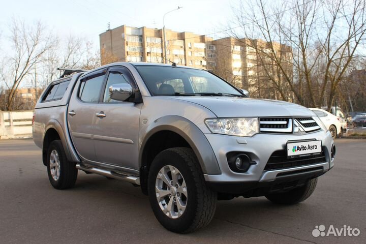 Mitsubishi L200 2.5 AT, 2014, 150 000 км