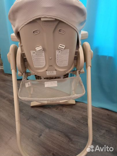 Стульчик для кормления chicco