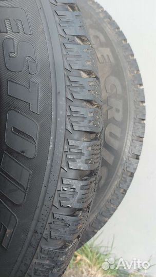 Bridgestone Ice Cruiser 7000 225/70 R16 109B