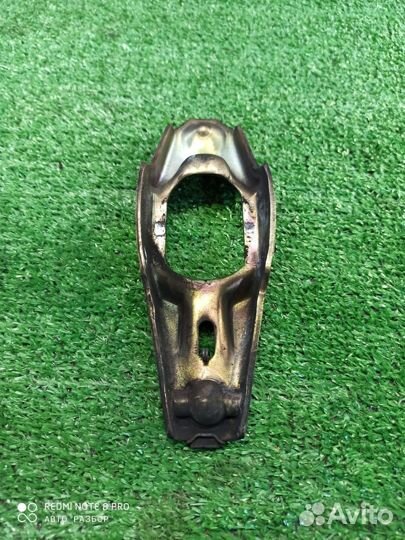 Вилка сцепления Ауди А6 С5