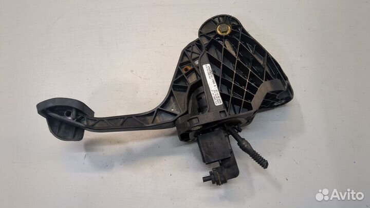 Педаль сцепления Volkswagen Passat 6, 2007