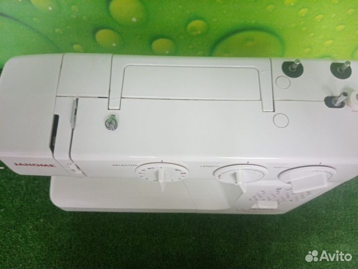 Машинка швейная janome JK220S