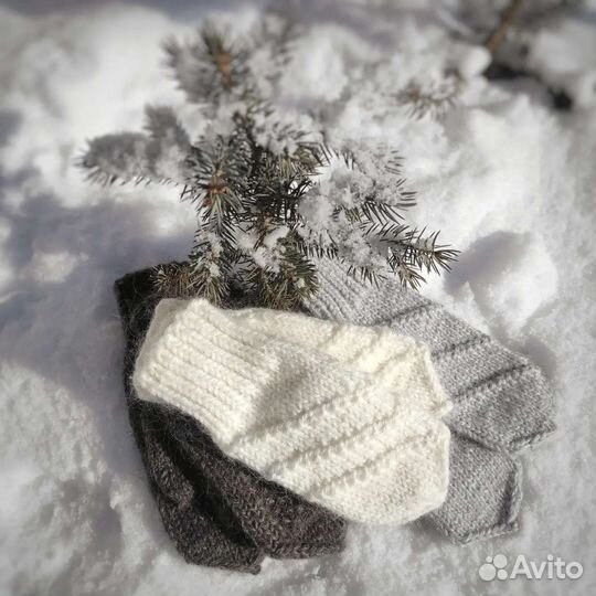 Варежки ручной вязки пуховые