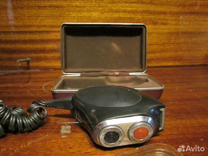 Ретро электрические бритвы