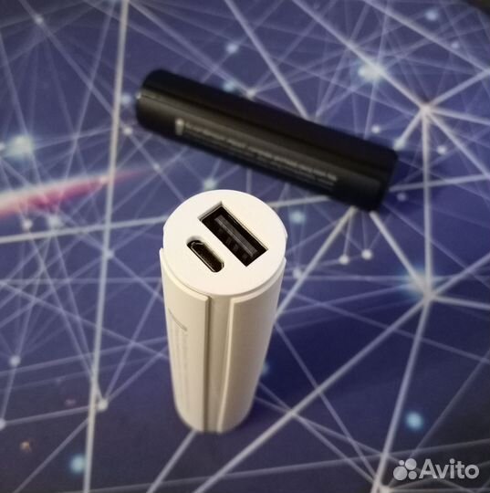 Повербанк Remax RPL-33 Jadore 2600