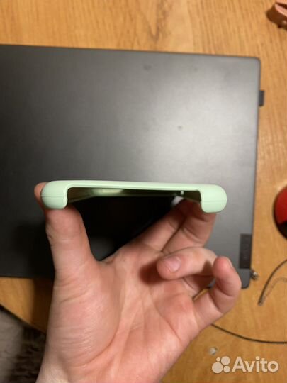Чехол на iPhone 11