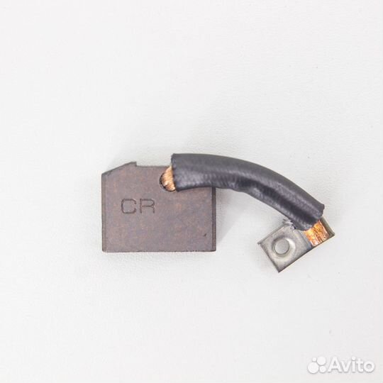 Щетка стартера isuzu, оригинал