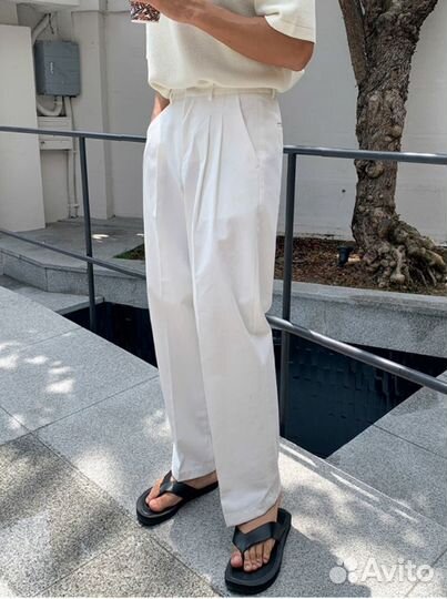 Брюки мужские белые с защипами old money