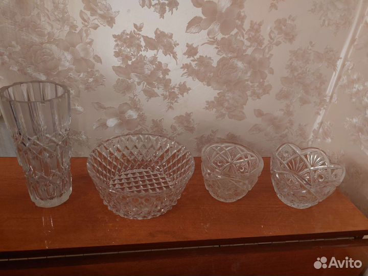 Хрустальная ваза