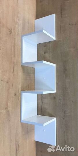 Полка настенная угловая