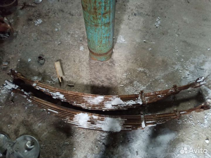 Рессора от Газона