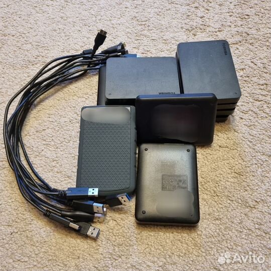 Внешние жесткие диски 4тб. 2 шт