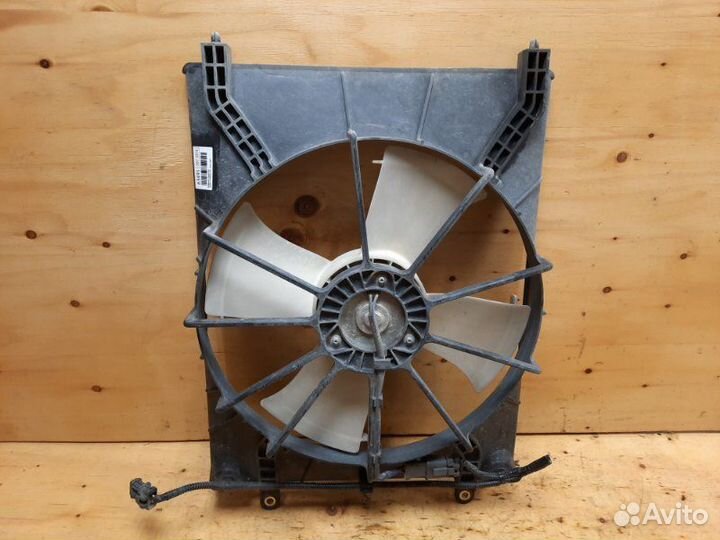 Диффузор радиатора Honda Stepwgn RG1 K20A 2009